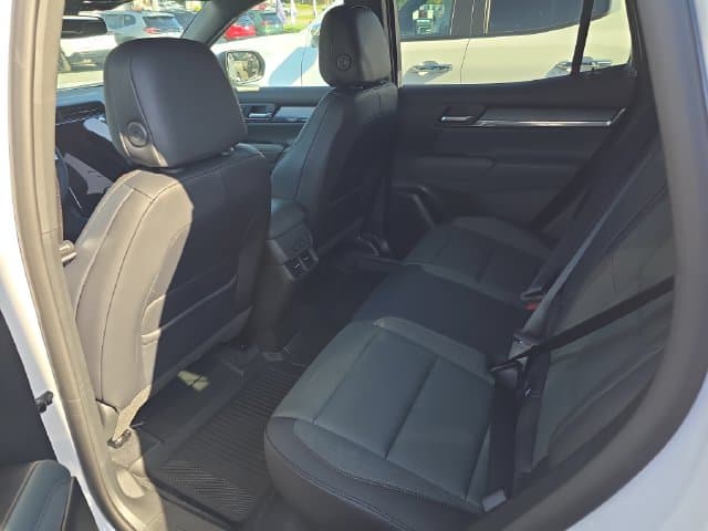 New 2027 GMC Terrain AT4 - photo - 10