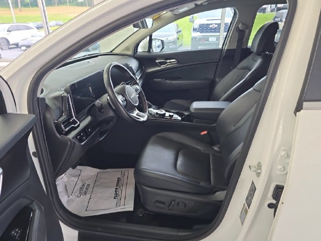 Pre-Owned 2023 Kia Sportage Hybrid EX - photo - 12
