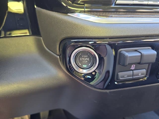 New 2026 Chevrolet Silverado 1500 LT - photo - 22