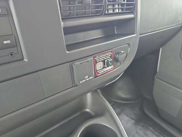 New 2026 GMC Savana 2500 Work Van - photo - 23
