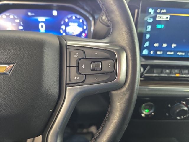 Pre-Owned 2023 Chevrolet Silverado 1500 LT - photo - 17