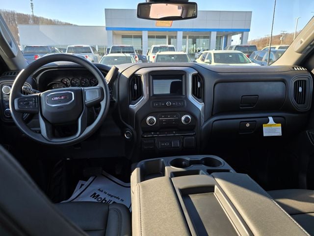New 2026 GMC Sierra 3500HD Pro - photo - 34
