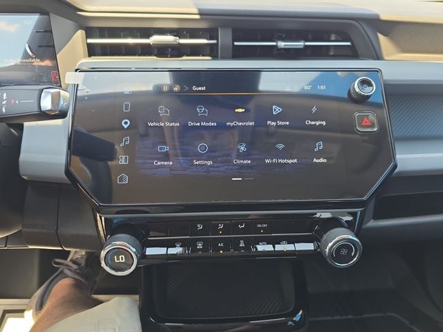 New 2027 Chevrolet Bolt EV LT - photo - 13