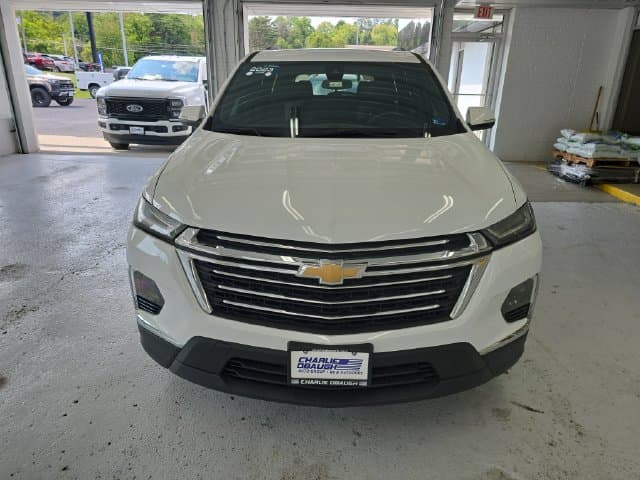 Pre-Owned 2023 Chevrolet Traverse LT - photo - 7