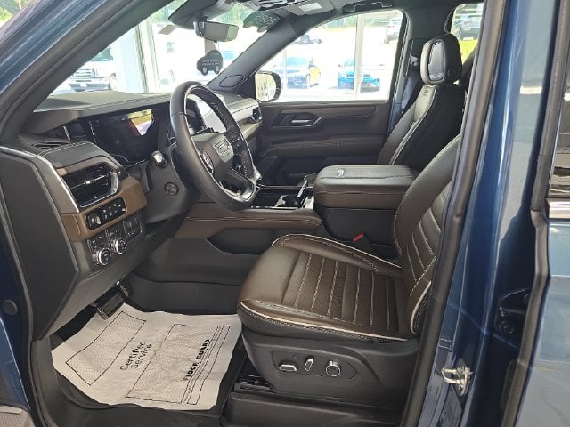 Pre-Owned 2025 GMC Yukon Denali Ultimate - photo - 13