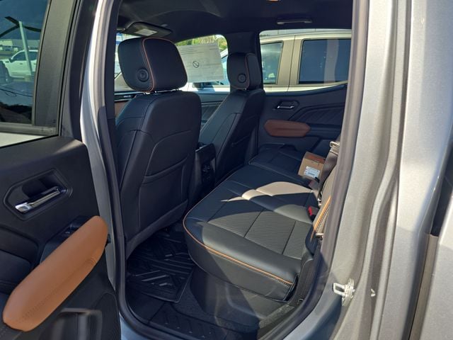 New 2026 GMC Canyon AT4 - photo - 9