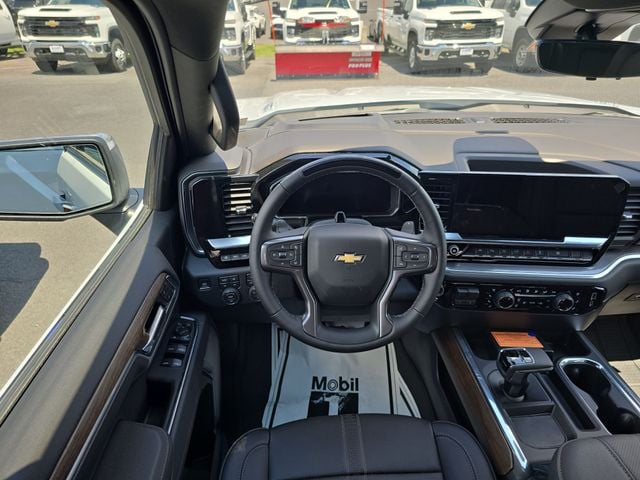 New 2026 Chevrolet Silverado 1500 High Country - photo - 11