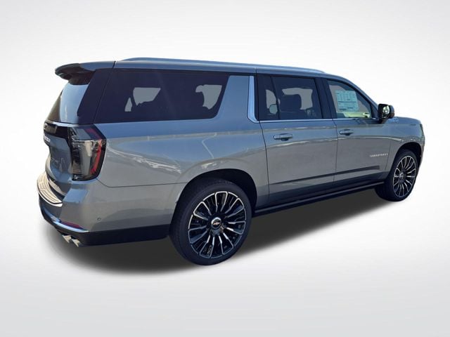 New 2026 Chevrolet Suburban High Country - photo - 5