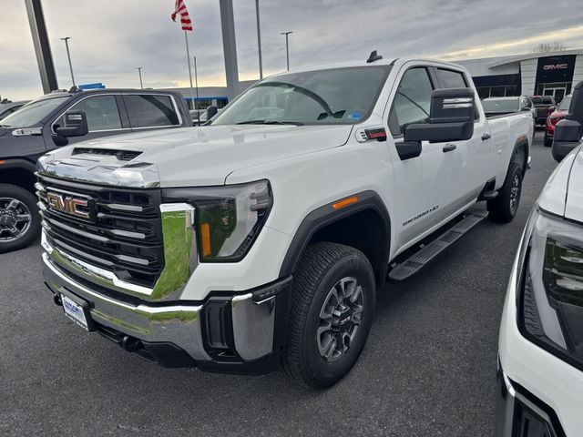 New 2026 GMC Sierra 3500HD Pro - photo - 1