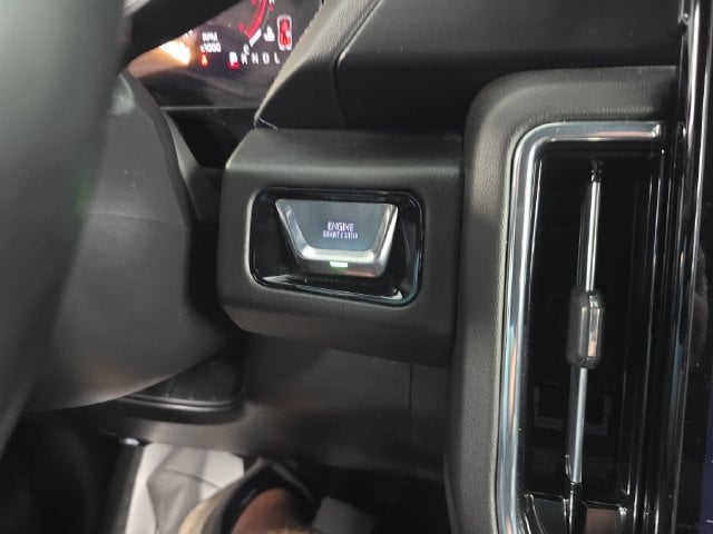 Pre-Owned 2025 GMC Yukon Denali - photo - 22
