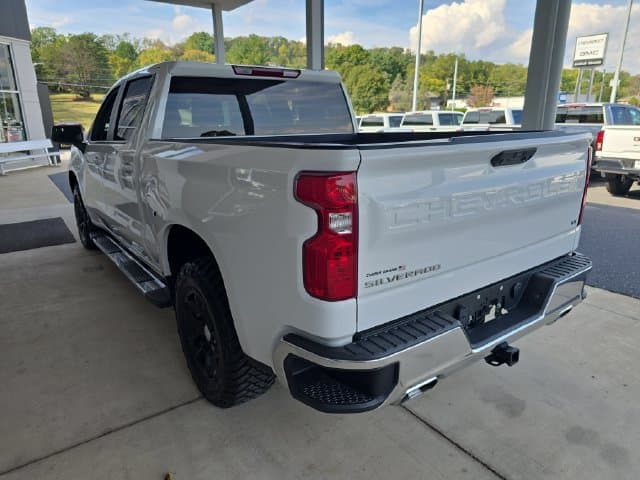 Pre-Owned 2025 Chevrolet Silverado 1500 LT - photo - 2