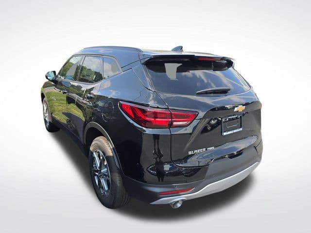 New 2026 Chevrolet Blazer LT - photo - 2