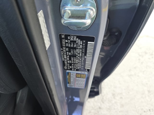 Pre-Owned 2020 Kia Sorento LX - photo - 13