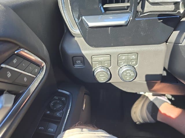 New 2026 GMC Sierra 1500 SLT - photo - 19