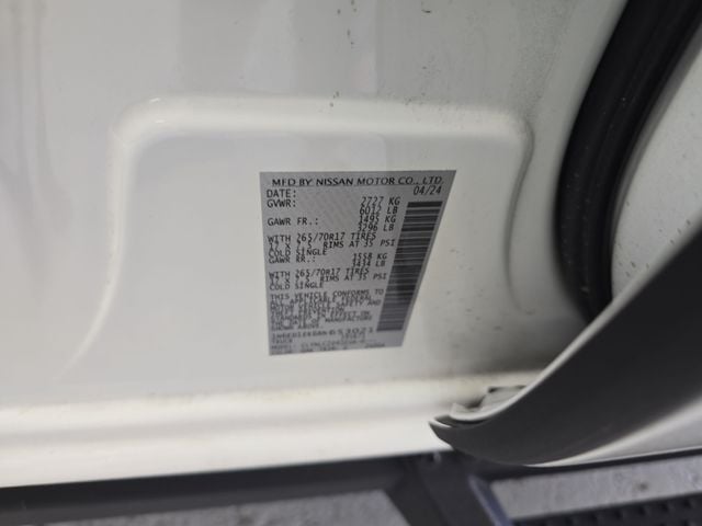 Pre-Owned 2024 Nissan Frontier SV - photo - 13