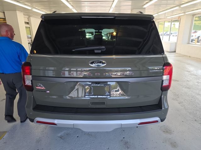 Pre-Owned 2024 Ford Expedition Timberline - photo - 3