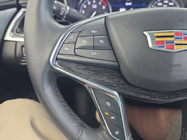 Pre-Owned 2023 Cadillac XT5 Premium Luxury - photo - 19