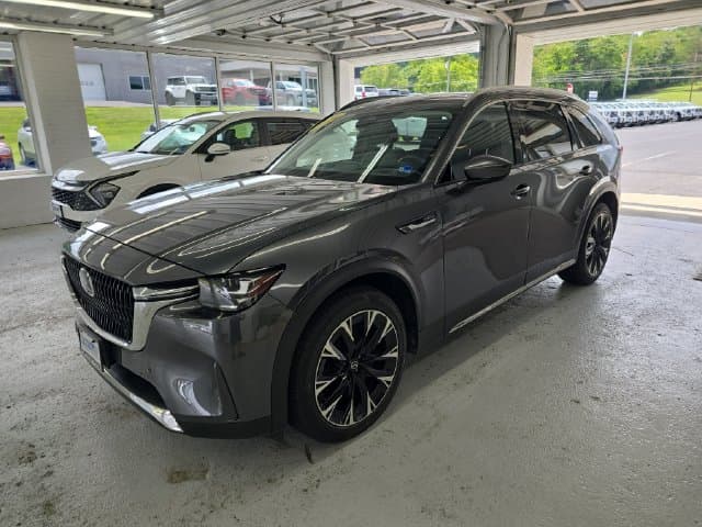 2024 Mazda CX-90 PHEV Premium Photo in Staunton VA 24401