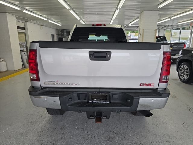 2013 GMC Sierra 2500HD SLE Photo in Staunton VA 24401