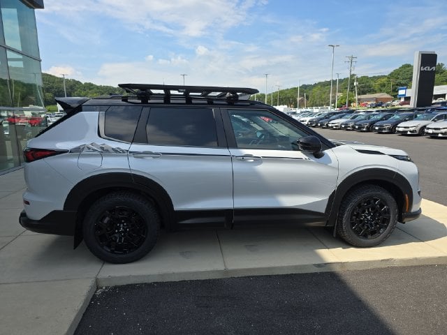 2025 Mitsubishi Outlander Trail Edition Photo in Staunton VA 24401