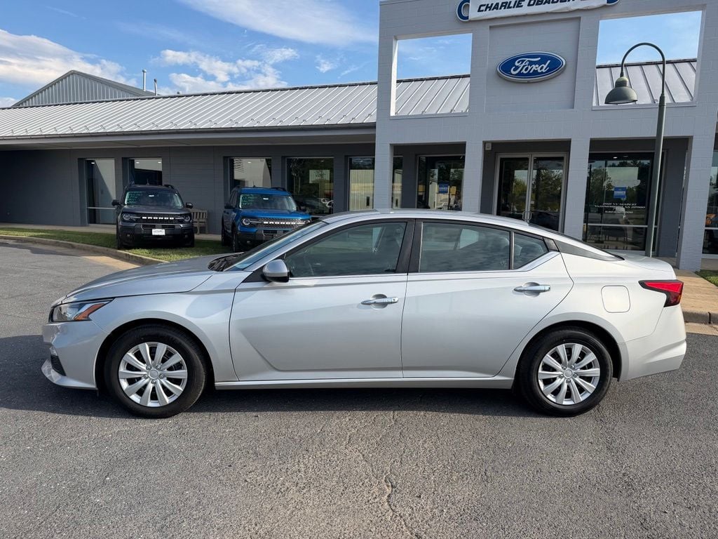 2021 Nissan Altima 2.5 S Photo in Waynesboro VA 22980