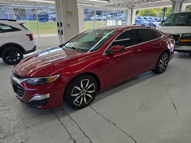 2025 Chevrolet Malibu RS Photo in Staunton VA 24401