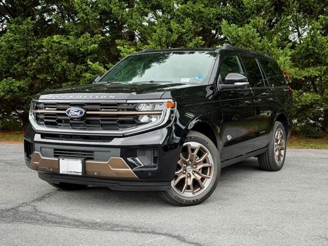 2027 Ford Expedition King Ranch Photo in Waynesboro VA 22980