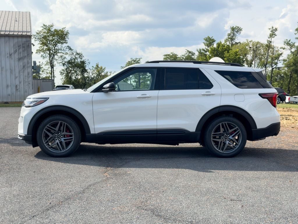 2026 Ford Explorer ST Photo in Waynesboro VA 22980