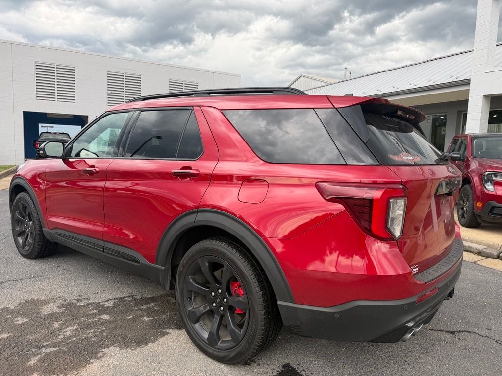 2021 Ford Explorer ST Photo in Waynesboro VA 22980