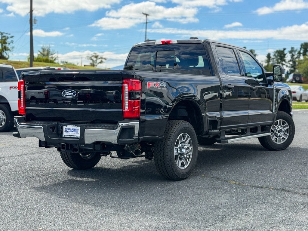 2027 Ford F-250SD Lariat Photo in Waynesboro VA 22980