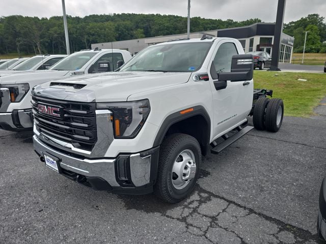 2026 GMC Sierra 3500HD Pro Photo in Staunton VA 24401