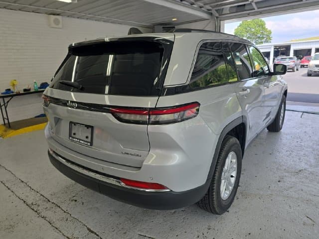2023 Jeep Grand Cherokee Laredo Photo in Staunton VA 24401