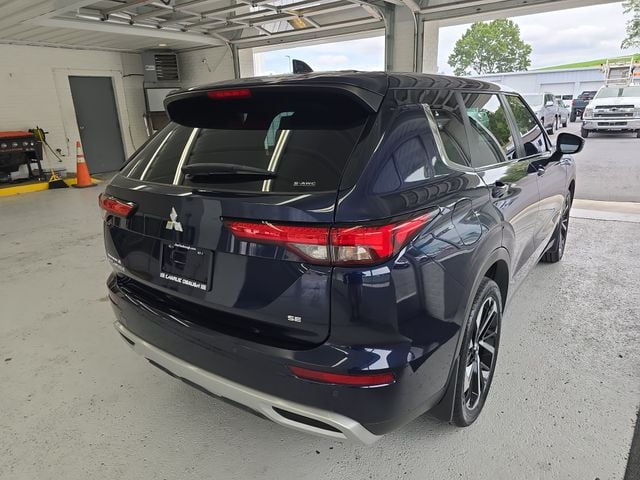 2023 Mitsubishi Outlander SE Photo in Staunton VA 24401