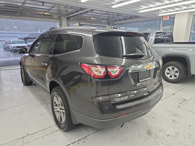 2017 Chevrolet Traverse 2LT Photo in Staunton VA 24401