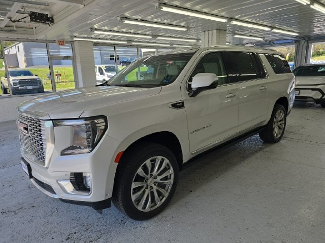 2024 GMC Yukon XL Denali Photo in Staunton VA 24401