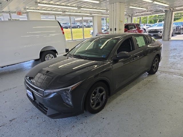 2025 Kia K4 LXS Photo in Staunton VA 24401