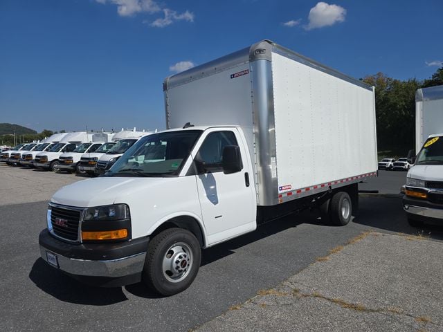 2025 GMC Savana 3500 Work Van Photo in Staunton VA 24401