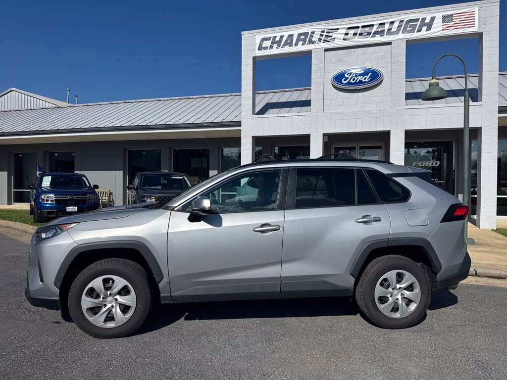 2019 Toyota RAV4 LE Photo in Waynesboro VA 22980