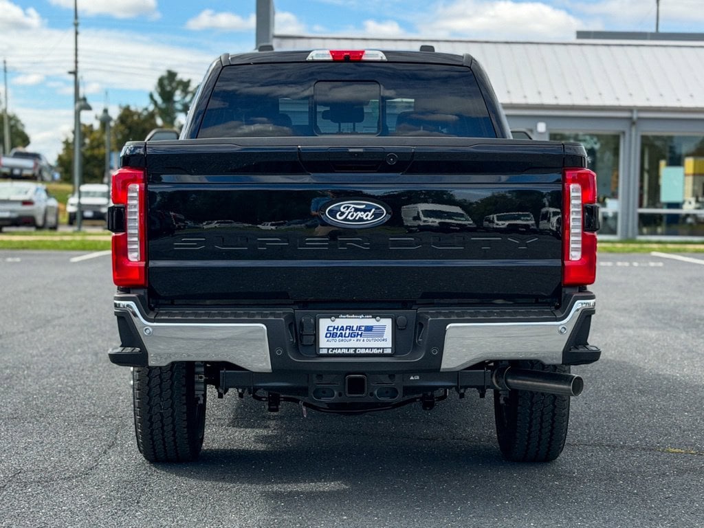 2027 Ford F-250SD Lariat Photo in Waynesboro VA 22980