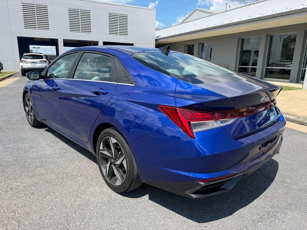 2023 Hyundai Elantra Limited Photo in Waynesboro VA 22980