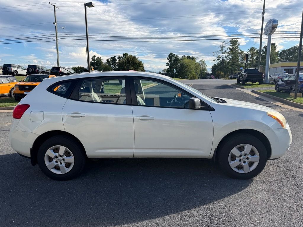 2009 Nissan Rogue S Photo in Waynesboro VA 22980