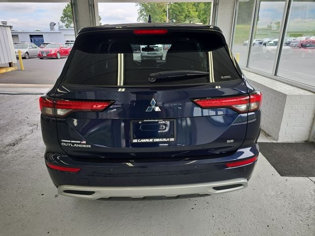2023 Mitsubishi Outlander SE Photo in Staunton VA 24401