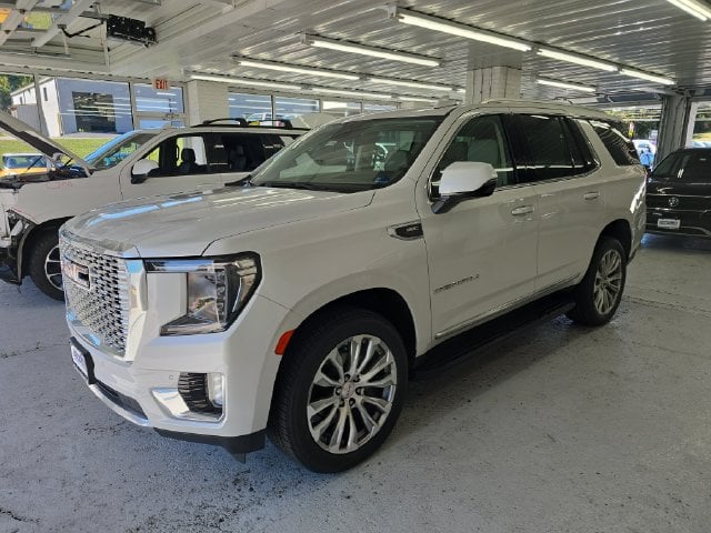 2023 GMC Yukon Denali Photo in Staunton VA 24401
