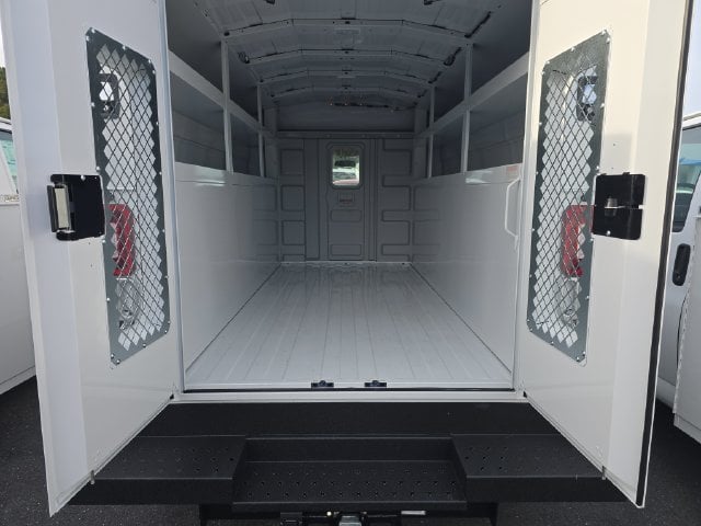 2026 Chevrolet Express 3500 Work Van Photo in Staunton VA 24401