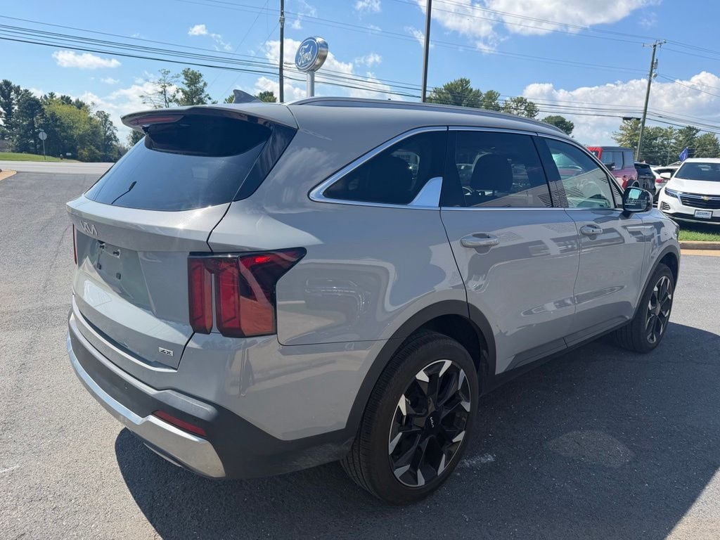 2025 Kia Sorento EX Photo in Waynesboro VA 22980