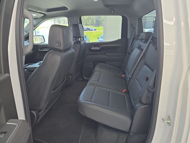 2025 GMC Sierra 1500 SLT Photo in Staunton VA 24401