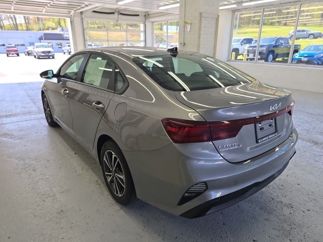 2024 Kia Forte LXS Photo in Staunton VA 24401