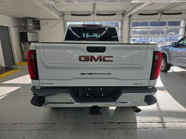 2024 GMC Sierra 2500HD SLT Photo in Staunton VA 24401