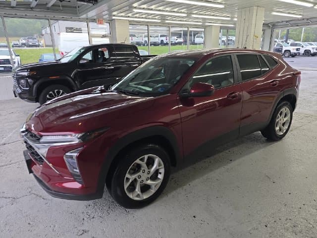 2024 Chevrolet Trax LS Photo in Staunton VA 24401