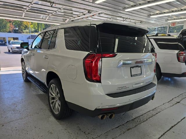 2023 GMC Yukon Denali Photo in Staunton VA 24401